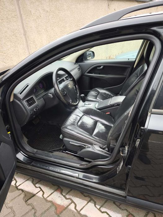 Продам (обміняю на квартиру/будинок) надійний автомобіль Вольво V70 універсал 2008 р народження