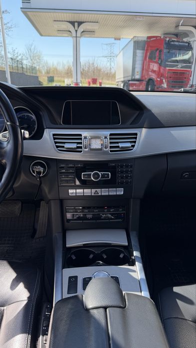 Mercedes W212 2014 рік