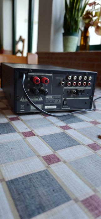 Teac CD Receiver CR-H225