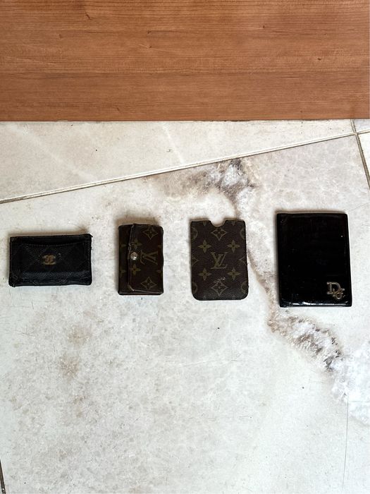 Chanel Louis Vuitton Christian Dior гаманці ключниця