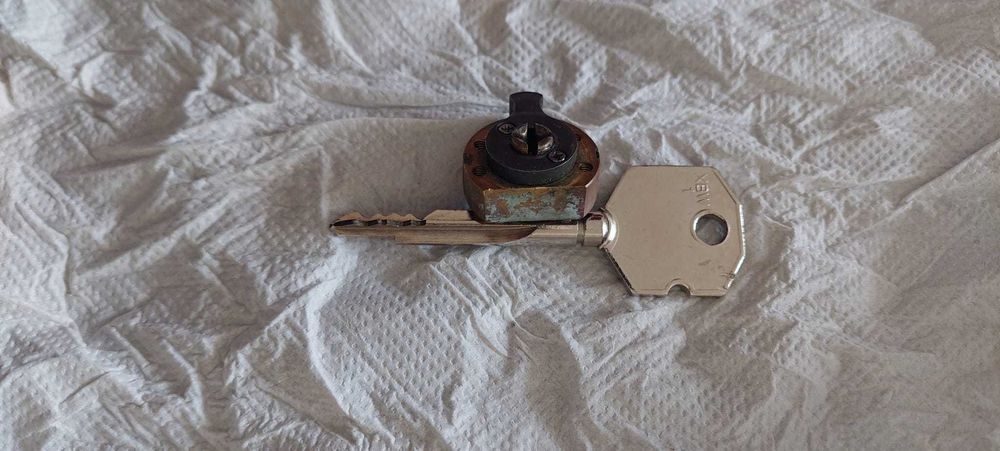 Fechadura - Porta Aluminio - 1 chave