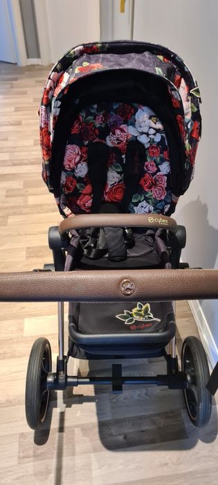 Cybex Priam  Spring Blossom Dark