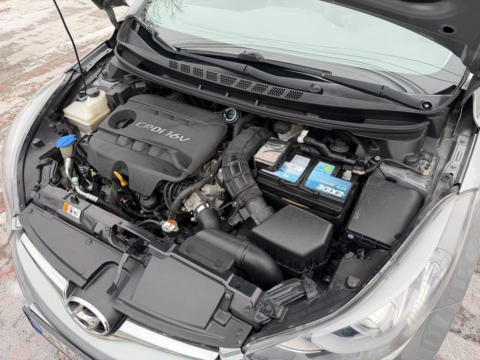 Продам Hyundai Elantra Хундай Елантра  2014 Dizel Avtomat
