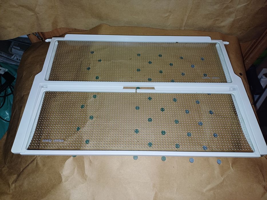 Półka dolna do lodówki Siemens