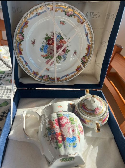 New Dishware Sets64861942226178124