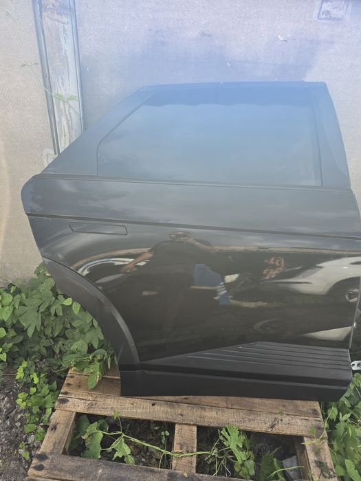 Двері  Hyundai ioniq 5 25.26 рік