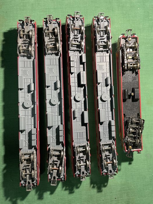 Comboio SNCF Grand confort CC 6500 Jouef Ho