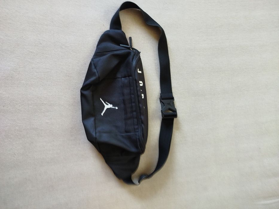 Бананка Джордан Nike Jordan