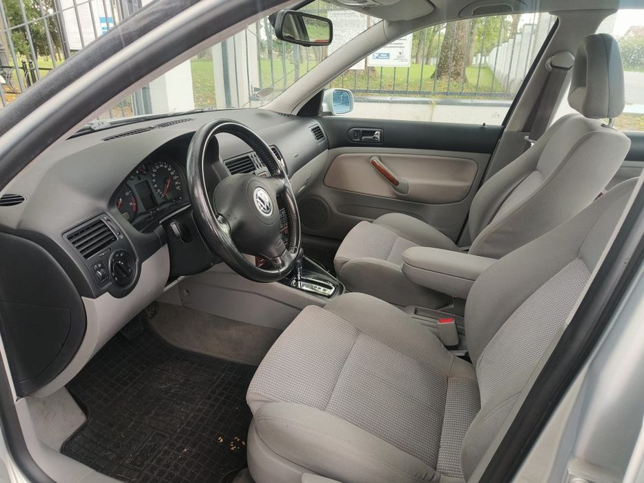 Volkswagen Bora 2005r 2.3 V5 Automat Stan BDB