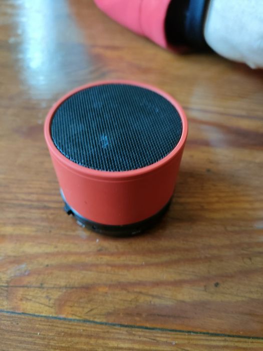 Mały głośnik bluetooth