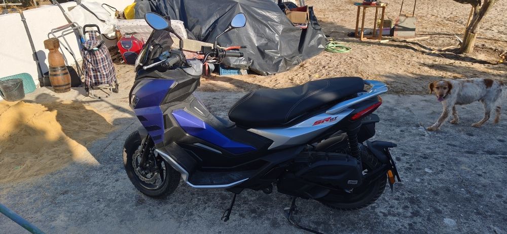 Aprillia 125 SR GT