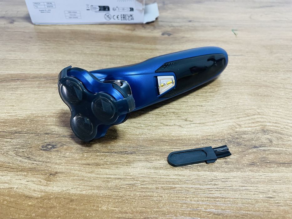 Bezprzewodowa 3 glowivowa golarka meska