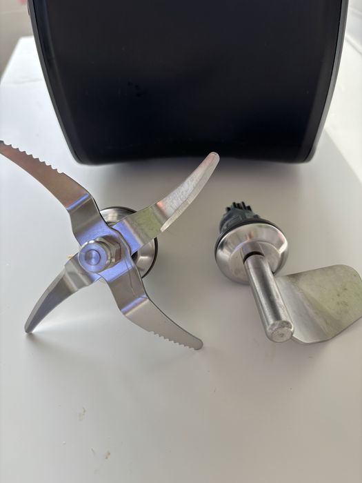 Robô cozinha Mambo 8090 Cecotec