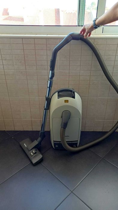Aspirador Miele Air Clean + Filtros
