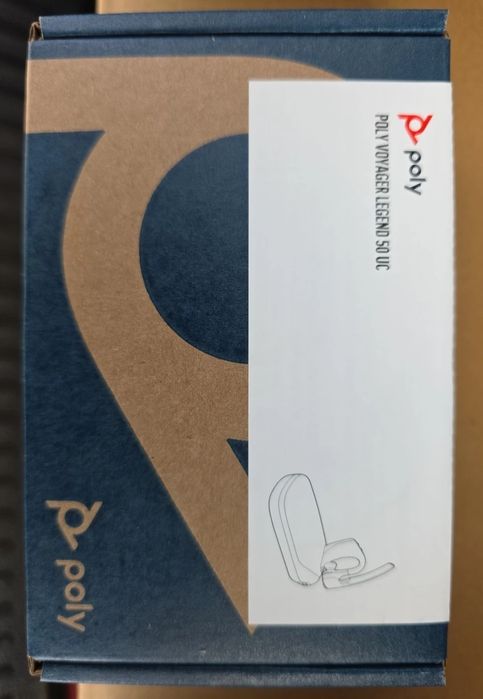 Bluetooth-гарнітура POLY Voyager Legend 50 UC Black (AT9M9AA)