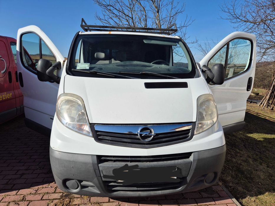 Opel Vivaro long 2012r.