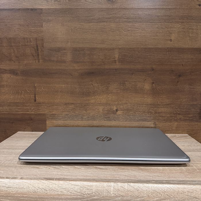 Ноутбук hp laptop i3-1115G4 / 8 ram / 256 ssd 17 дюймів