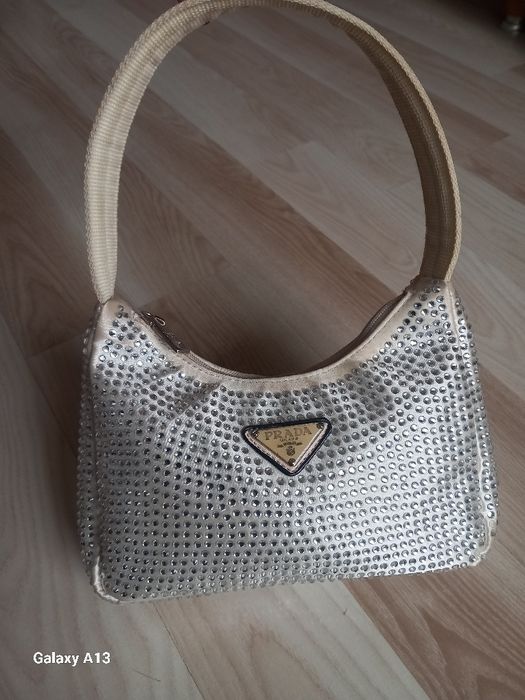 Prada torebka do ręki z cyrkoniami