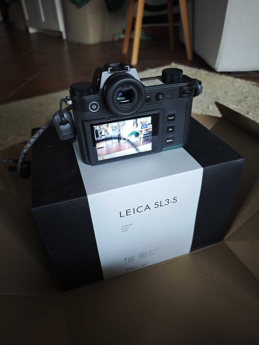 Leica sl3-s excellent condition