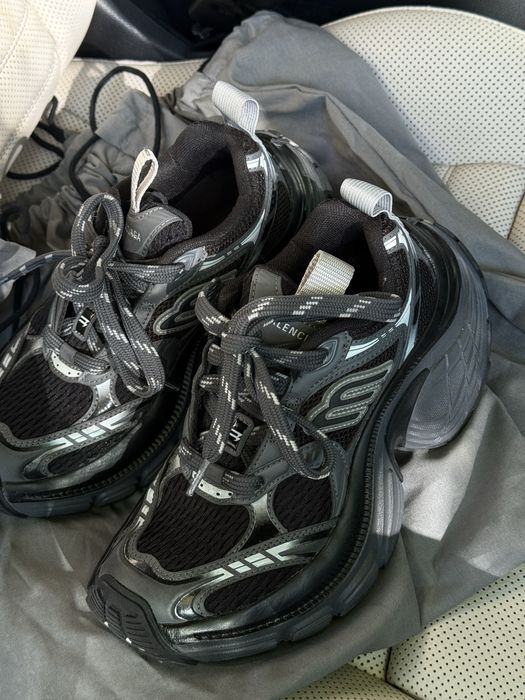 Продам Balenciaga 6xl