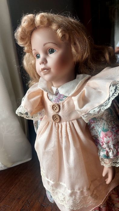 Boneca de Porcelana