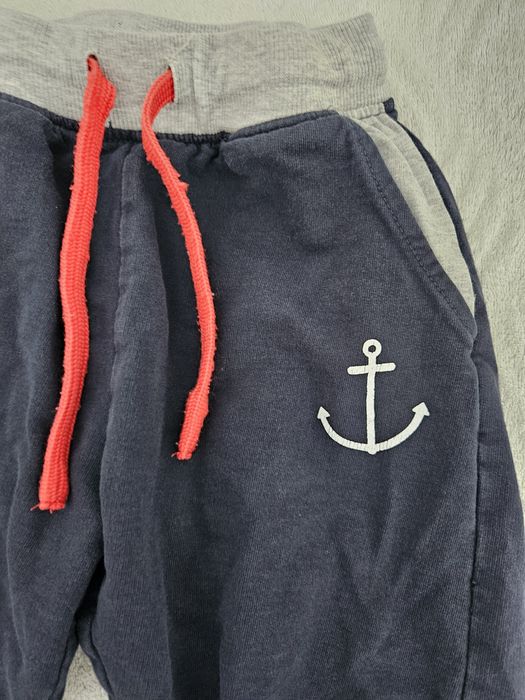 Spodnie dresowe r.110