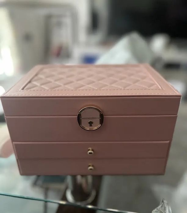 Классный Органайзер Шкатулка для Украшений Подарок на Праздник .