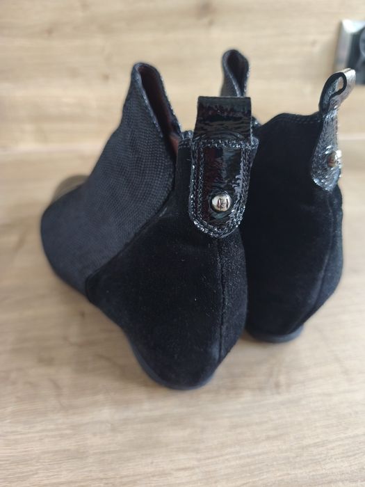 Buty damskie na koturnie czarne 41 Hispanitas