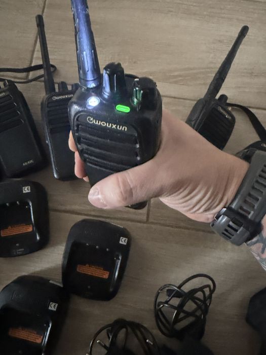 Рації Wouxun KG 828