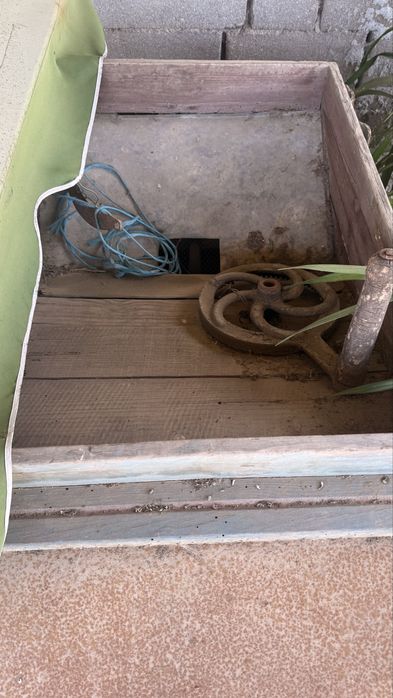 Vintage Corn Cleaner466718951663226881