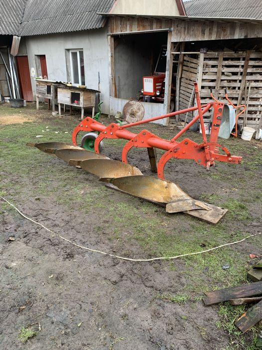 Плуг Kverneland 4/35 Квернеланд