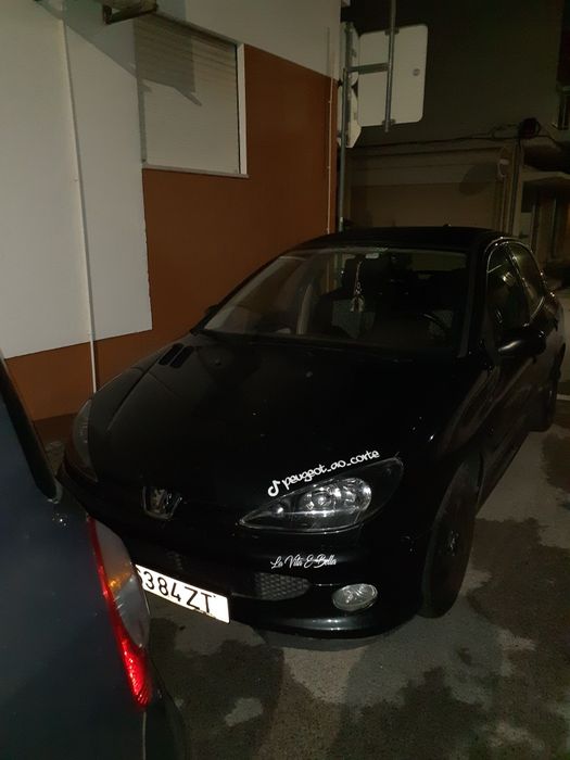 Vendo ou troco peugeot 206 black and silver
