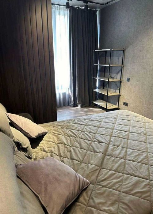 Квартира подобово центр міста для бронювання в телеграм або дзвоніть