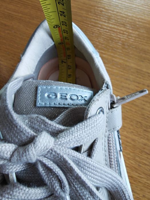 Sneakersy dziewczęce /Geox Respira/ 28