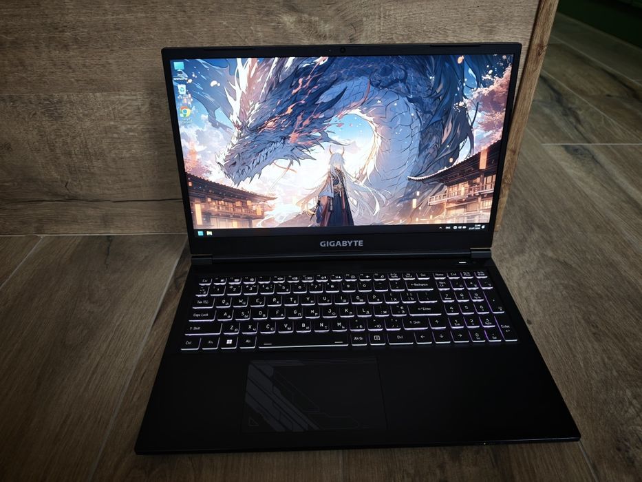 RTX4050 Gigabyte G5 i5-12500H 16/512gb 15.6" 144Hz