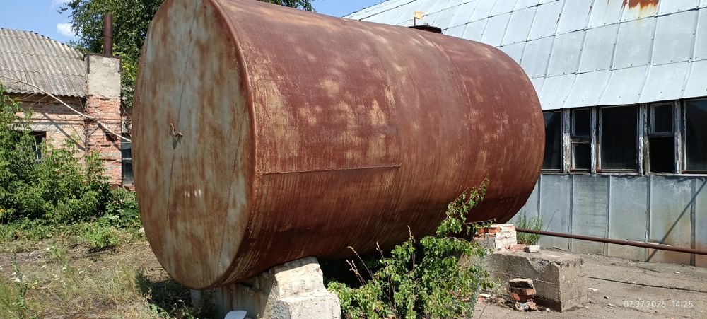 Металеві ємності різного об'єму