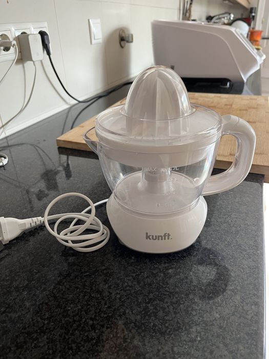 Espremedor de Sumos Kunft - Excelente Estado