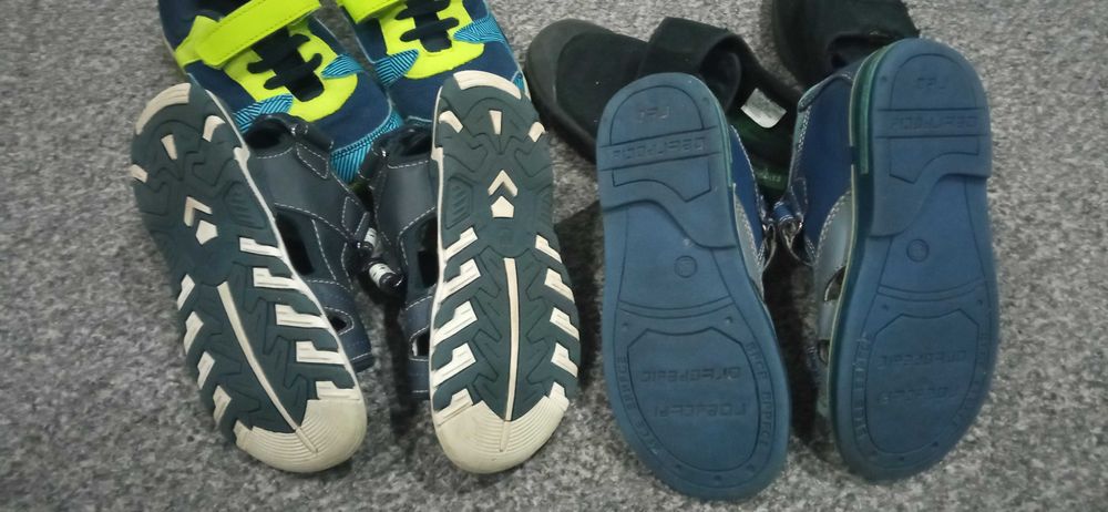 Zestaw butów dla chłopca r. 29