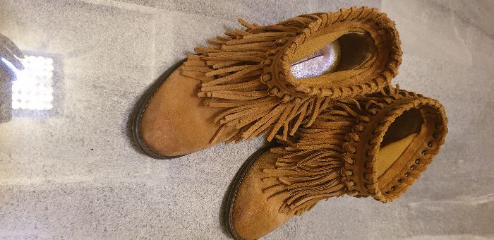 ZARA r. 36 botki skóra naruralna zamszowa camel frędzle boho kowbojki