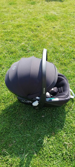 Maxi Cosi Pebble PRO 360 - Essential Black