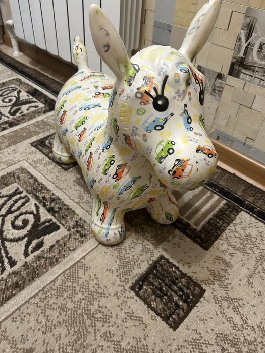 Ослик -стрибунець, дитяча іграшка