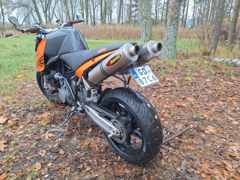 KTM Super Duke 990 AKRAPOVIĆ