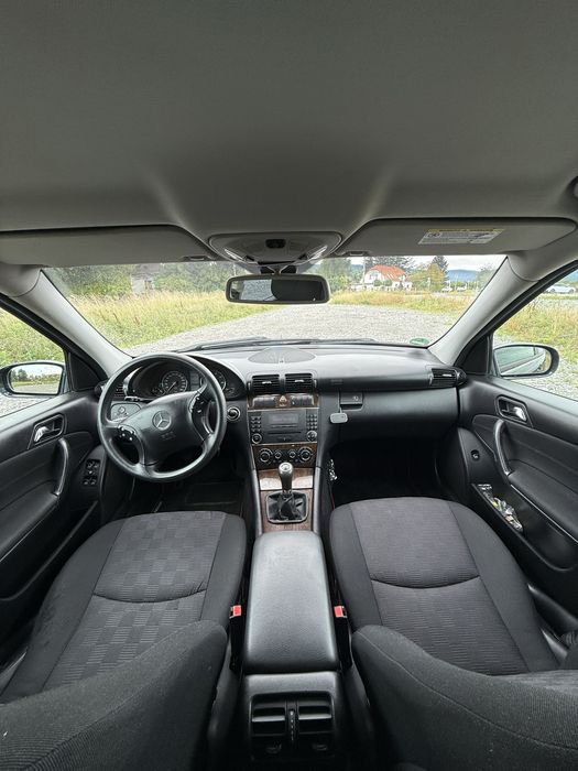 Mercedes C180 W203  Lift zadbany