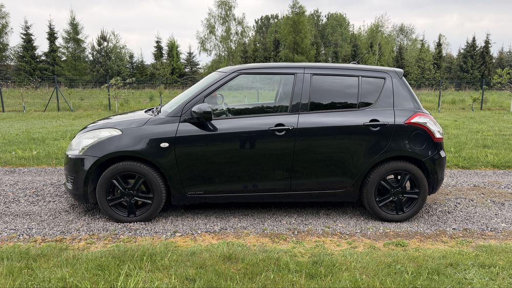 Suzuki swift benzyna klima alufelgi super stan