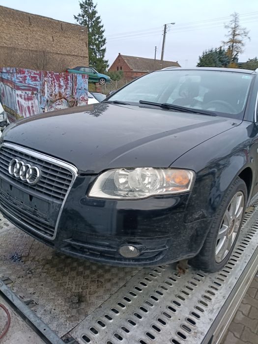 Lewa lampa audi a4 b7