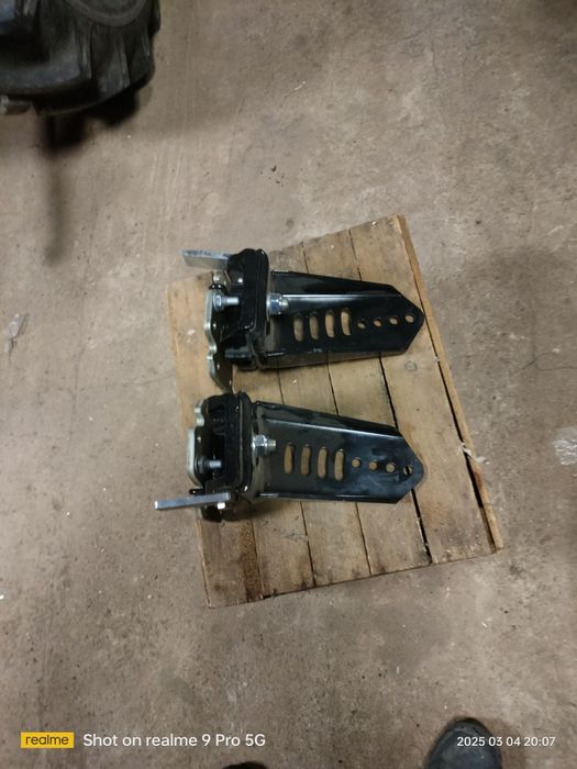 Wspornik Uchwyt  błotnika 2 sztuki, Lamborghini, Deutz, Mistral