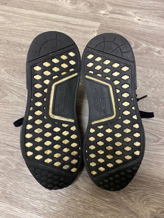 Adidas NMD_R1.