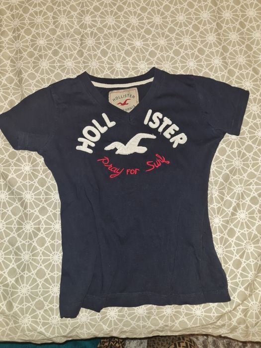 Hollister California t-shirt dekolt serek M