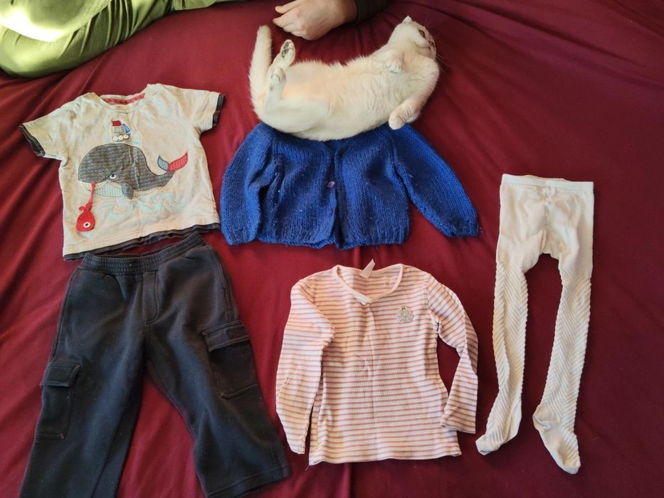 Безкоштовно дитячі речі