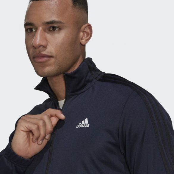 Костюм adidas Spotswear H42025
